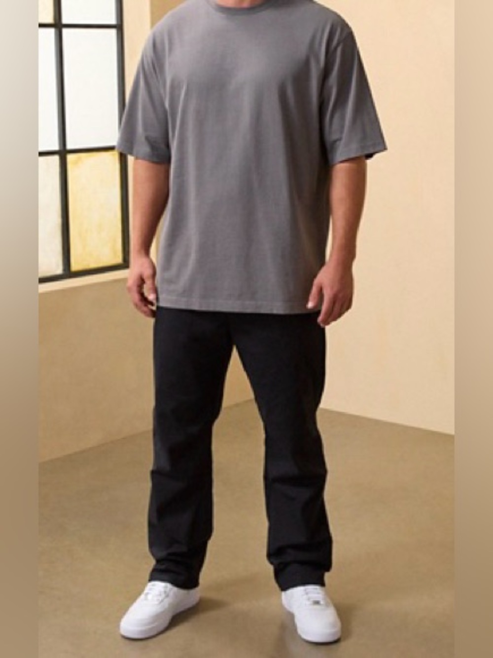 🆕 CSG Everett Cargo Pants
NWT Men's L Black Utility Performance 30" Inseam